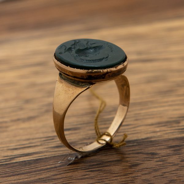 Green Agad Gold Ring
