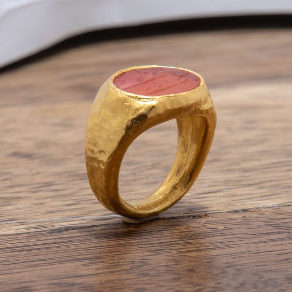 Onyx Stone Gold Ring 2
